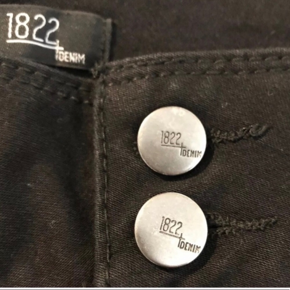 Black Soft Stretch Capri Jeans 1822 Denim Size 24W - Picture 8 of 8